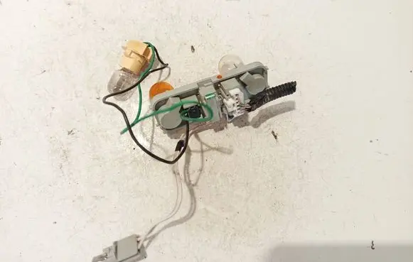 Toyota Yaris Tail light bulb cover holder 