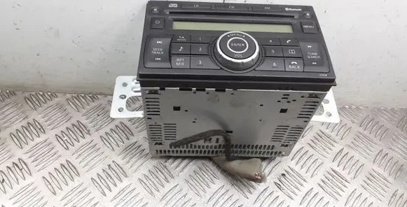 Nissan Tiida C11 Radio/CD/DVD/GPS head unit 28185EM01A