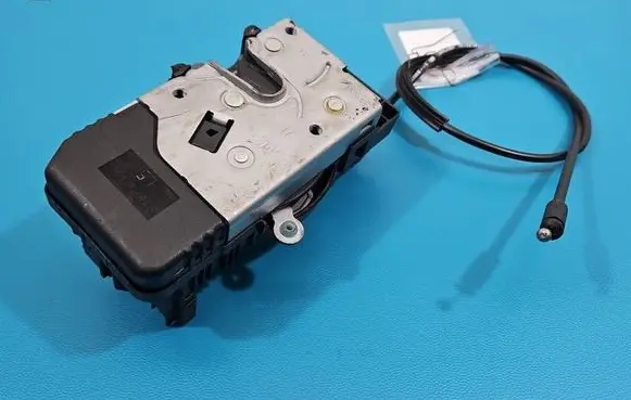 Renault Trafic III (X82) Rear door lock IMPRK1550798