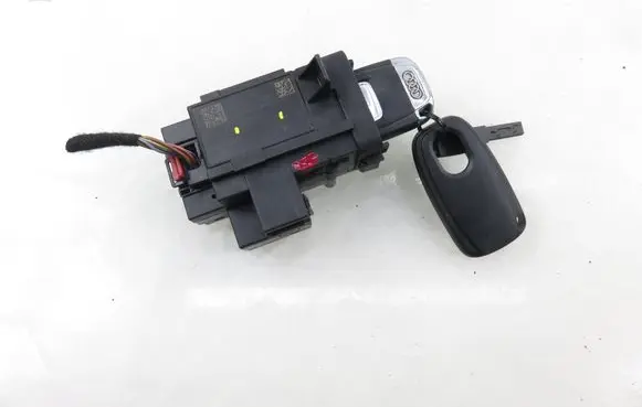Audi Q5 SQ5 8R Ignition lock 8K0909131D