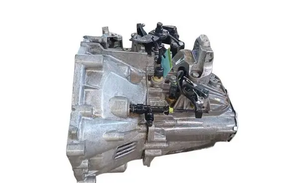 Peugeot Expert Manual 6 speed gearbox 20MB51