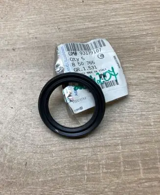 Opel Combo C Oil filler cap 93179107