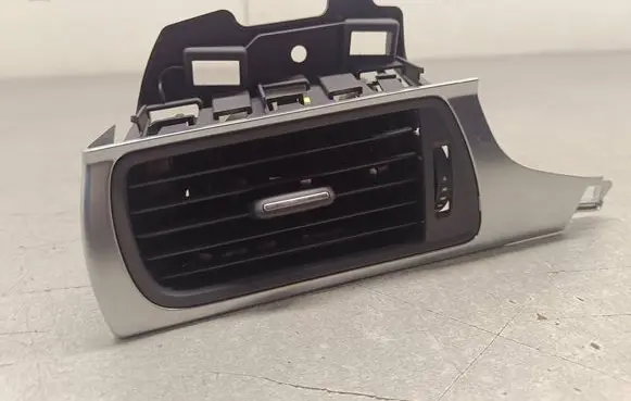 Audi A6 S6 C7 4G Dashboard side air vent grill/cover trim 4G1820901 9025700