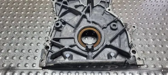 Mercedes-Benz GLK (X204) Timing chain cover A6420150901