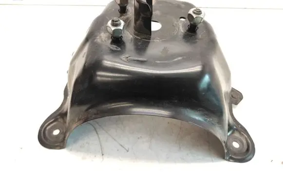 Toyota RAV 4 (XA30) Spare wheel mounting bracket 