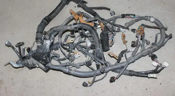 Engine installation wiring loom