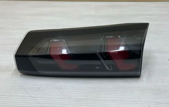 Rear/tail lights