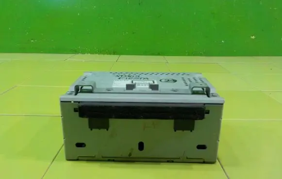 Ford Fiesta Radio/CD/DVD/GPS head unit AM5T18C815XK
