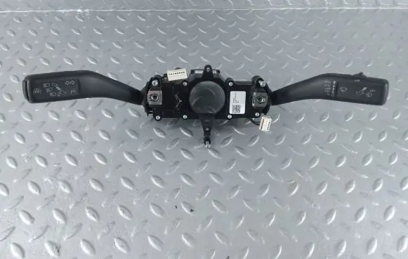Volkswagen PASSAT B8 USA Wiper turn signal indicator stalk/switch 1K5953502R 1K5953521CS 5K0953502AD9B9