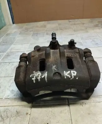 Chevrolet Captiva Front brake caliper