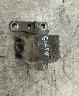 Volkswagen Golf IV Engine mount bracket 1J0199262