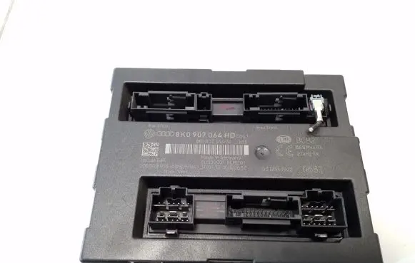 Audi A4 S4 B8 8K Other control units/modules 8K0907064HD