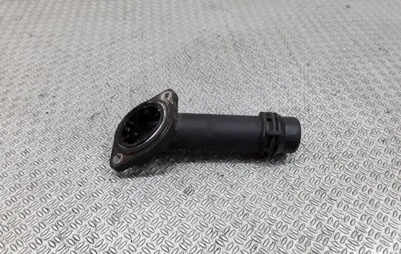 Audi A4 S4 B6 8E 8H Engine coolant pipe/hose 06B121121