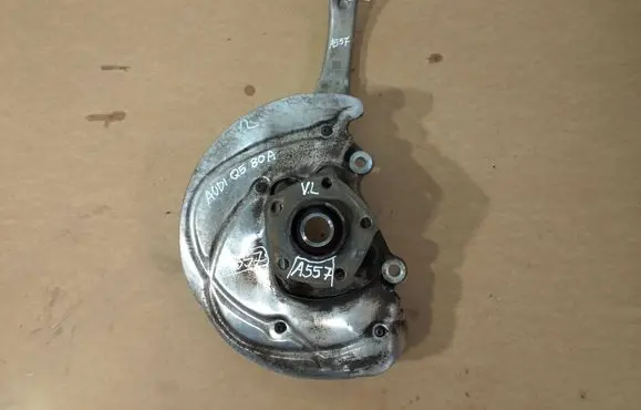 Audi Q5 SQ5 Front wheel hub spindle knuckle 80A407559