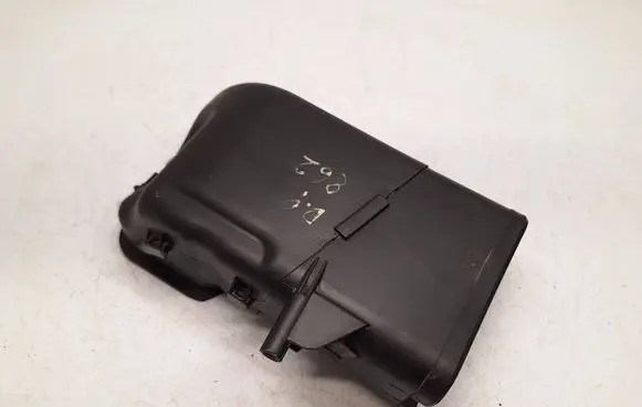 BMW 5 F10 F11 Air intake duct part 13717577470