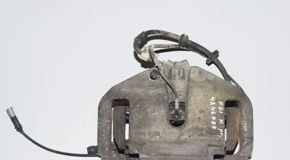 BMW 7 F01 F02 F03 F04 Front brake caliper