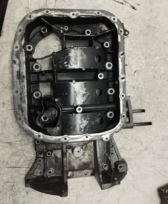 Toyota Corolla E120 E130 Oil sump