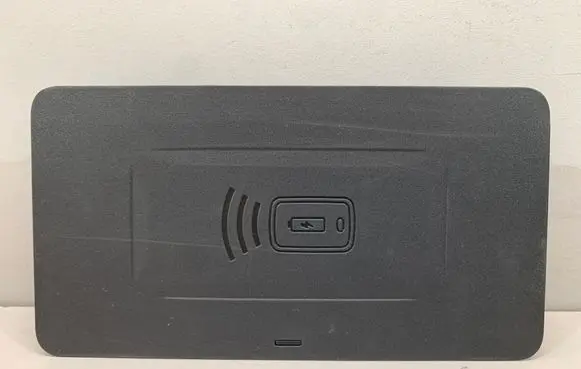 BMW 4 G22 G23 G24 G26 Wireless charging module 5A1DB18