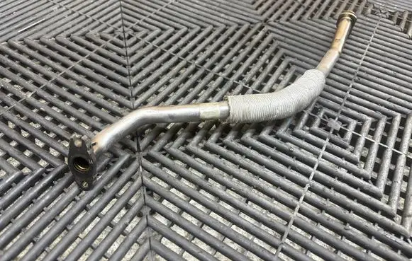Alfa Romeo Stelvio Turbo turbocharger oiling pipe/hose