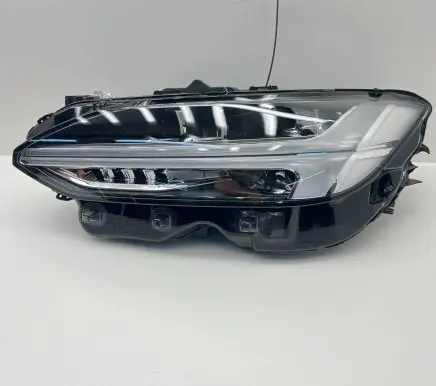 Volvo S90, V90 Headlight/headlamp 32404735