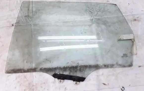 Honda Civic Rear door window glass