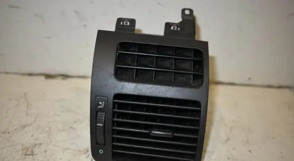 Dashboard side air vent grill/cover trim