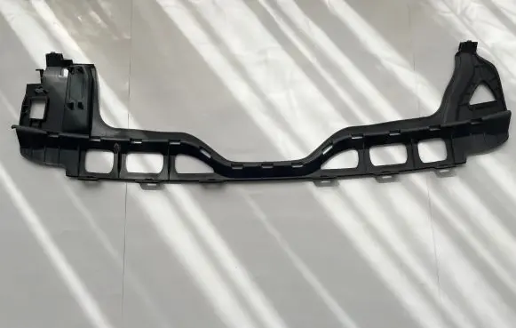 Mercedes-Benz GLE W167 Front bumper mounting bracket 1678852412 A1678852412