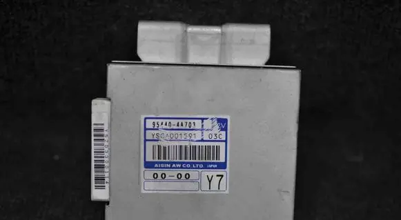 KIA Sorento Gearbox control unit/module 954404A703