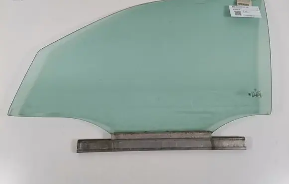 Mercedes-Benz E W210 Front door window/glass (coupe) A2107200118