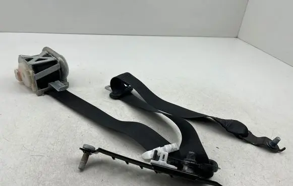 Dodge Durango III Front seatbelt P5XY27DX9AB T17K113274KL40