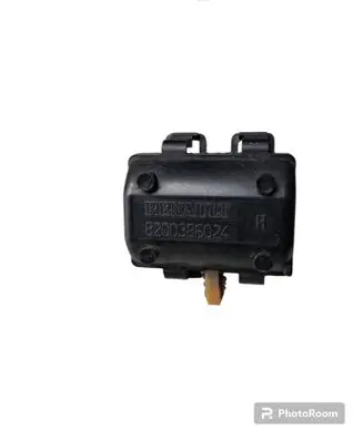 Nissan Primastar Fuel line pipe 8200386024