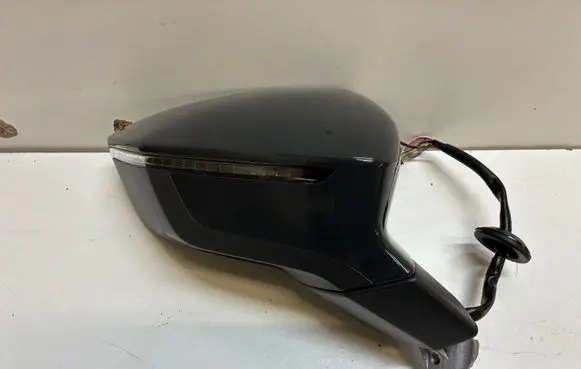 Seat Tarraco Front door electric wing mirror