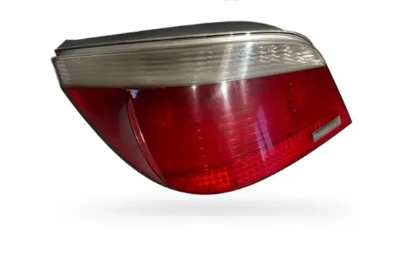 BMW 5 E60 E61 Rear/tail lights 7165737