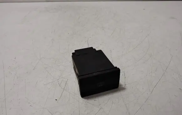 Volkswagen PASSAT B4 Windscreen/window heater switch 3A0959621B