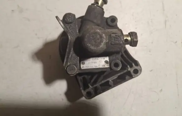 BMW 5 E34 Power steering pump 1134594 7681955177 3727191