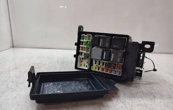 Fuse box set