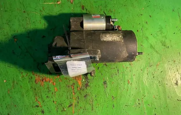 Ford Mondeo Mk III Starter motor