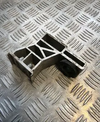 Mercedes-Benz GLC C253 Radiator support slam panel bracket 