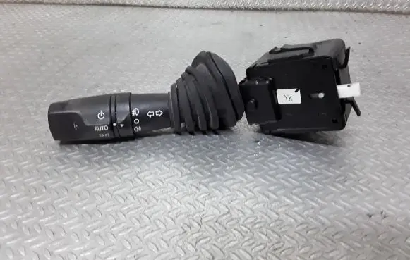 Chevrolet Captiva Indicator stalk 202005410