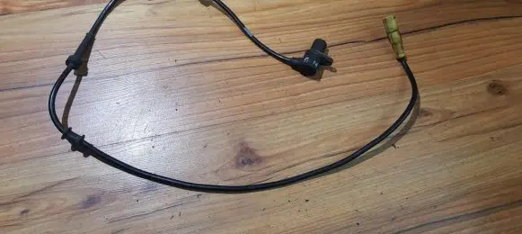 Alfa Romeo 145 - 146 ABS brake wheel speed sensor 0265006162