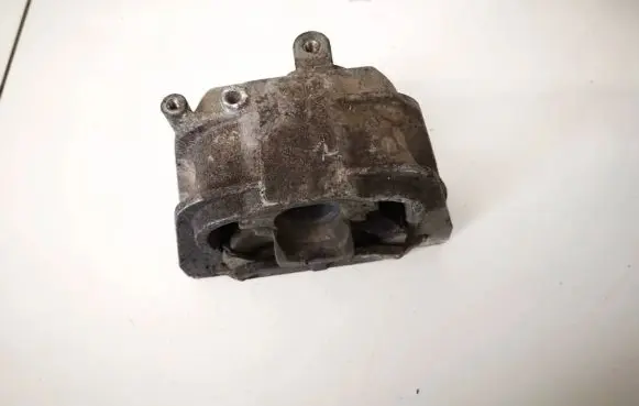 Volkswagen Golf V Engine mount bracket 1k0199262a