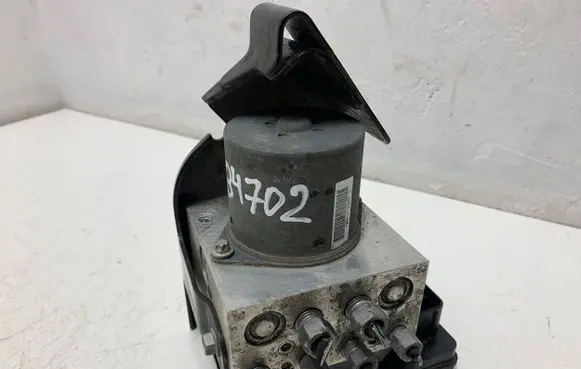 Jeep Grand Cherokee ABS Pump 68241677AC WH1212562
