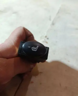Rover 75 Seat heating switch 1019860003