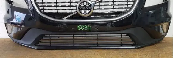 Volvo V40 Front bumper 31283732