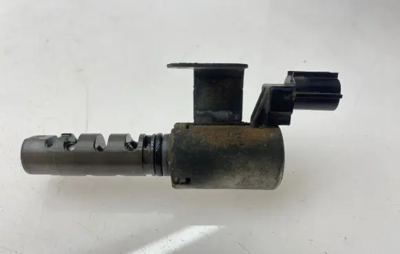 Subaru Legacy Camshaft vanos timing valve AA0800871MJ01