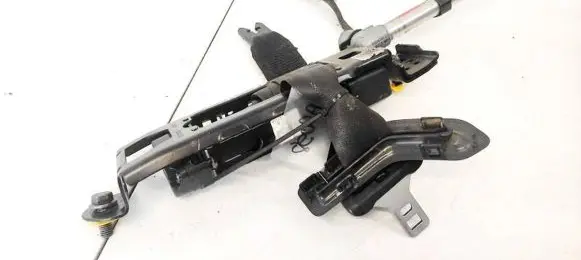 Volvo V50 Front seatbelt 3050032427