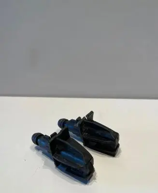 BMW X3 E83 Headlight washer spray nozzle 3411430
