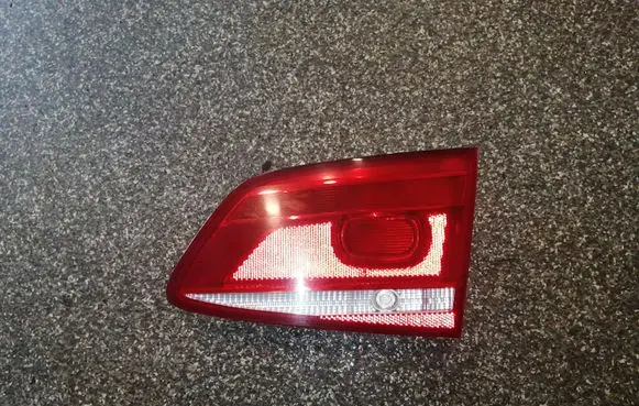 Volkswagen PASSAT B7 Tailgate rear/tail lights 3AF945094J