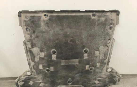 Porsche 911 992 Engine splash shield/under tray 992825523