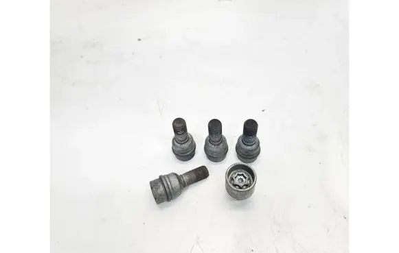 Audi Q5 SQ5 Nuts/bolts 